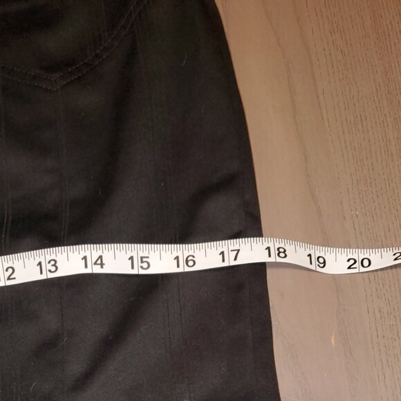 Body by Victoria Pleated Buckle Back Midi Pencil Skirt - Picture 5 of 6